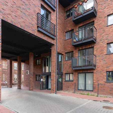 Nikiszowiec Harmony By Bookinghost